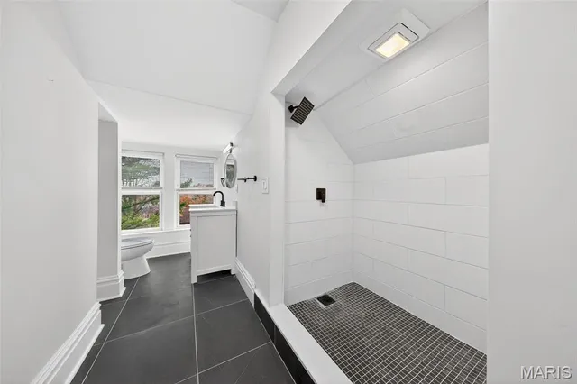 $498,000 | 6206 Victoria Avenue, St. Louis, MO 63139