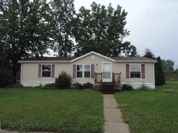 $38,000 | 5232 East Broadway Road, Unit LOT 345, Mount Pleasant, MI 48858