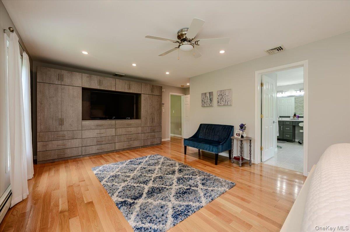 24 Muscoot Road East Mahopac, NY 10541 - Photo 20 of 46 with built-in wall unit