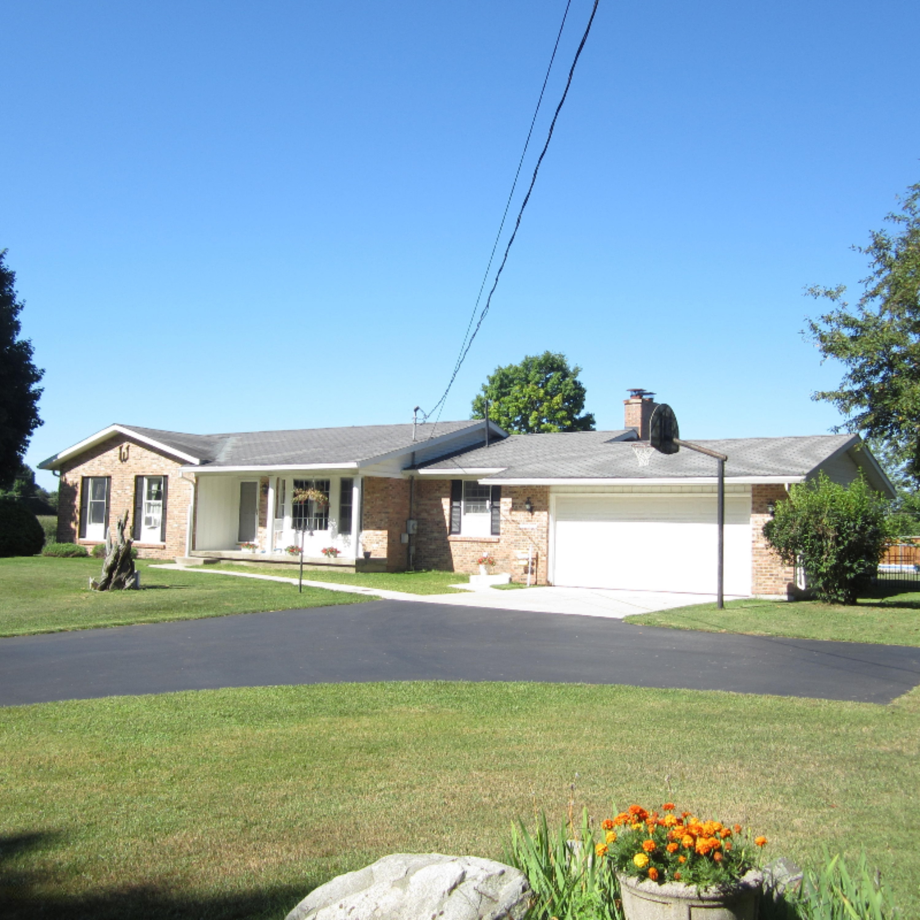 1842 Vining Road Greenville, MI 48838 - Photo 2 of 68 IMG_5257