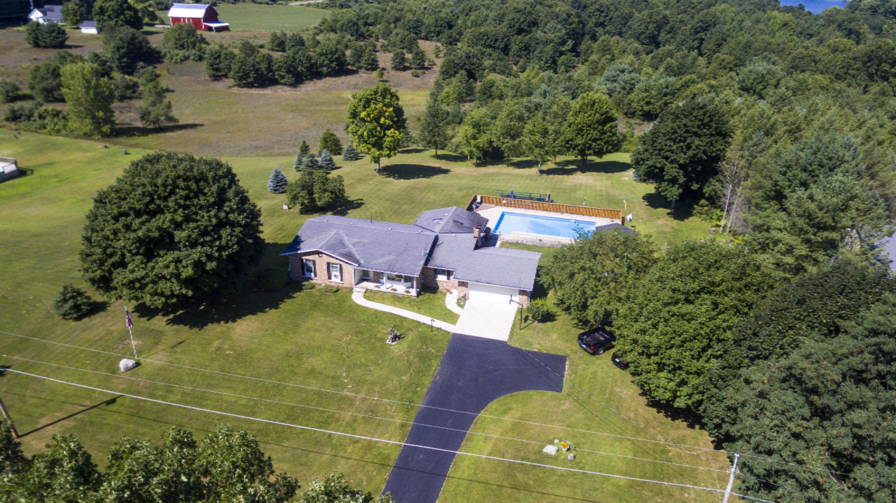 1842 Vining Road Greenville, MI 48838 - Photo 64 of 68 20160804-DJI_0149