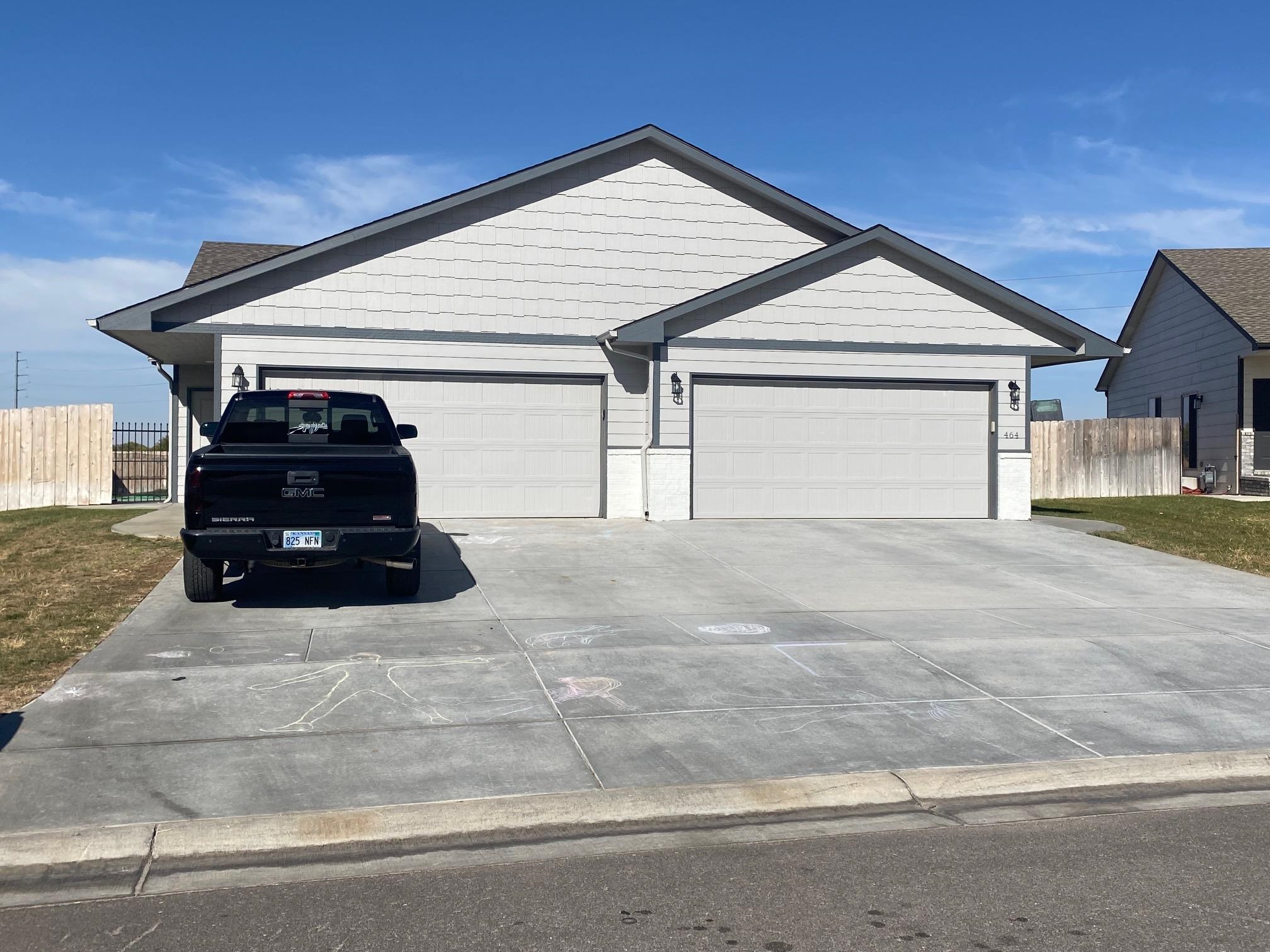 458 South Longbranch Drive, Unit 6 Maize, KS 67101 - Photo 2 of 10