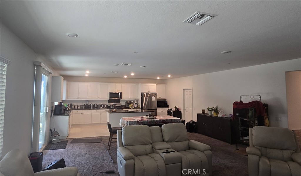8221 Muir Lane Riverside, CA 92507 - Photo 3 of 36