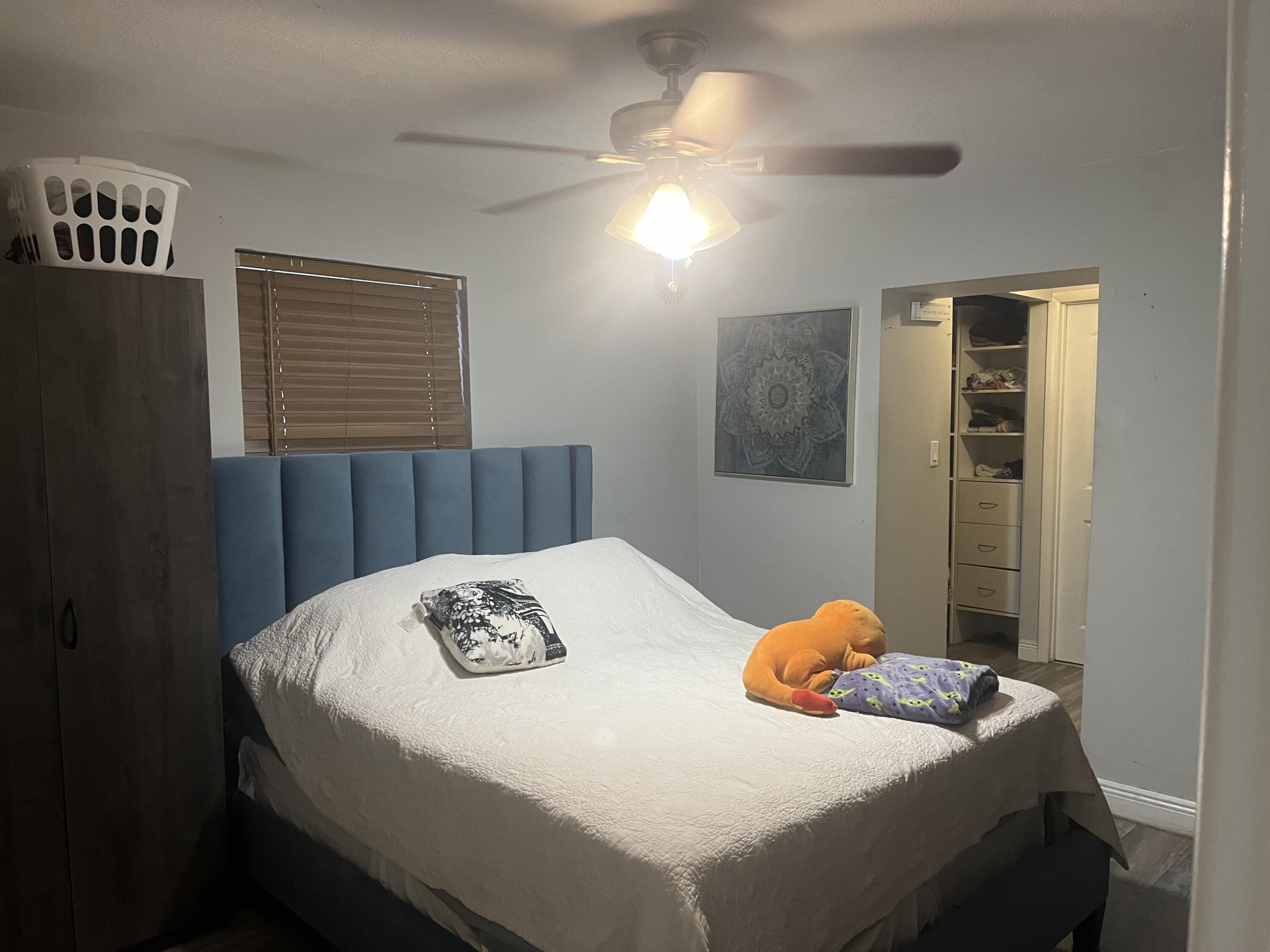 5714 Greene Street Hollywood, FL 33021 - Photo 12 of 17 IMG_2440