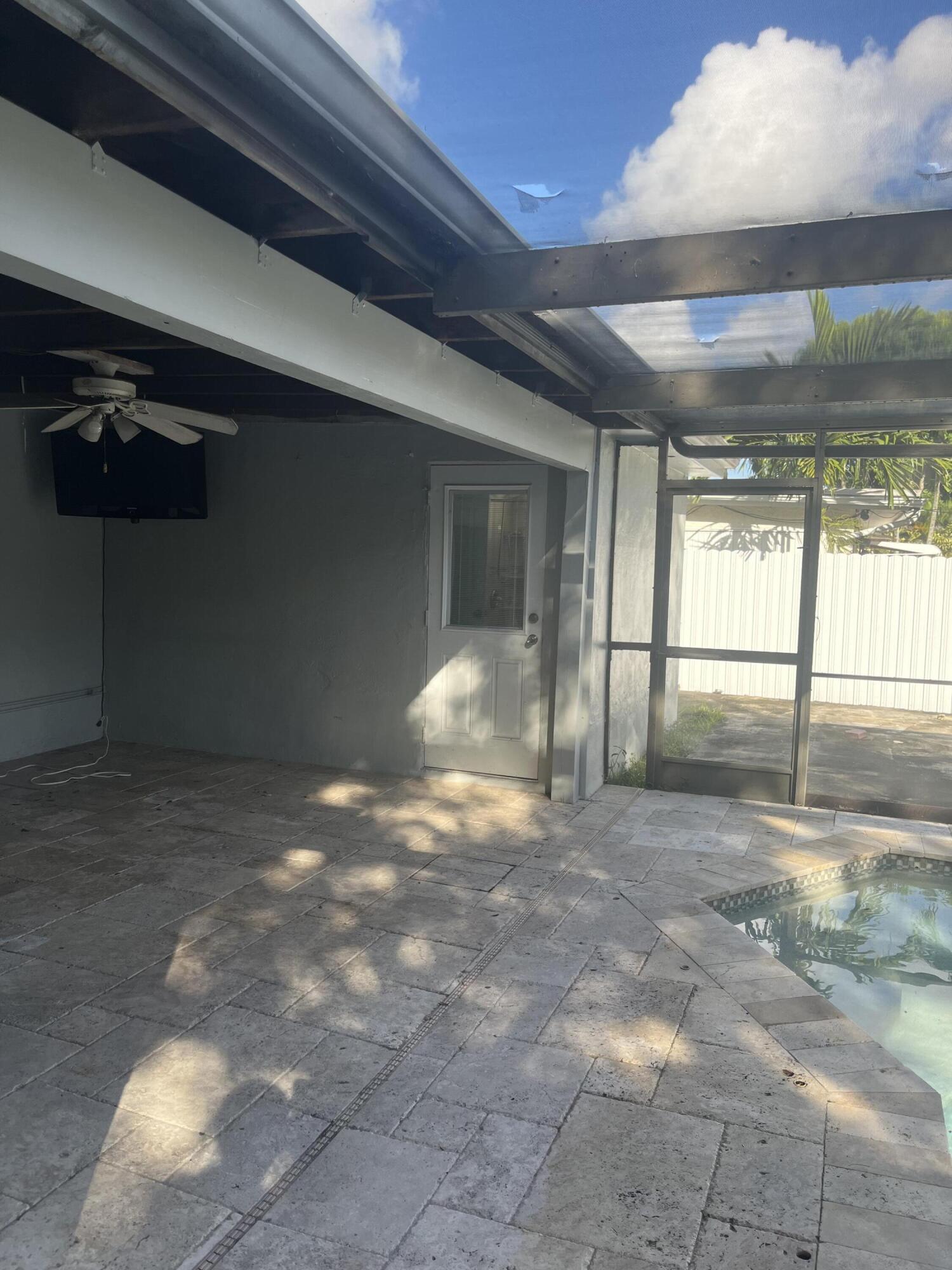 5714 Greene Street Hollywood, FL 33021 - Photo 16 of 17 IMG_2674