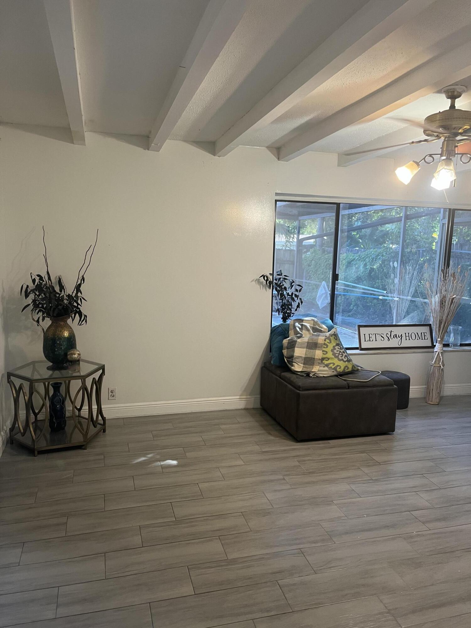 5714 Greene Street Hollywood, FL 33021 - Photo 5 of 17 IMG_2671