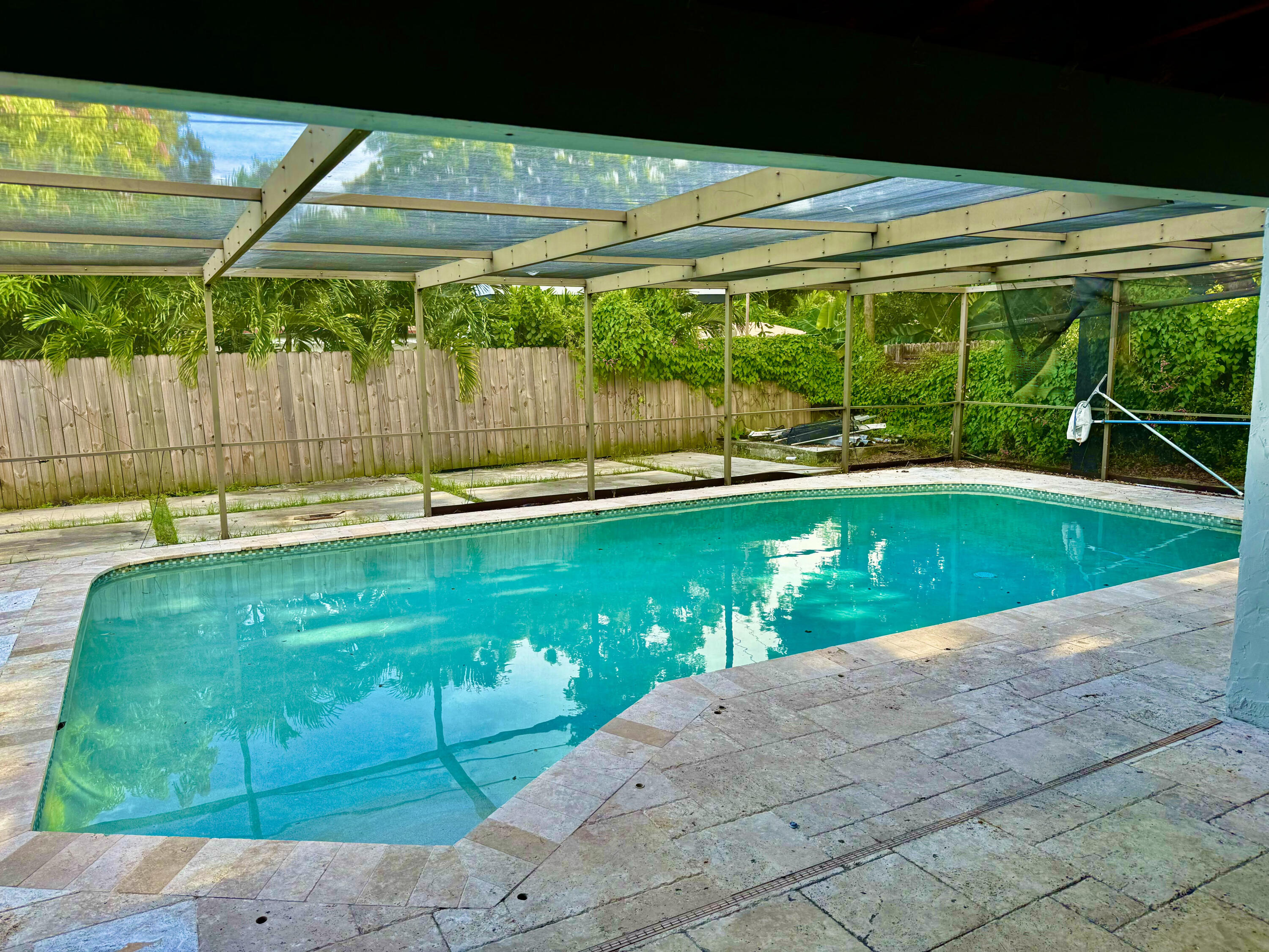 5714 Greene Street Hollywood, FL 33021 - Photo 8 of 17 5714 Greene st pool
