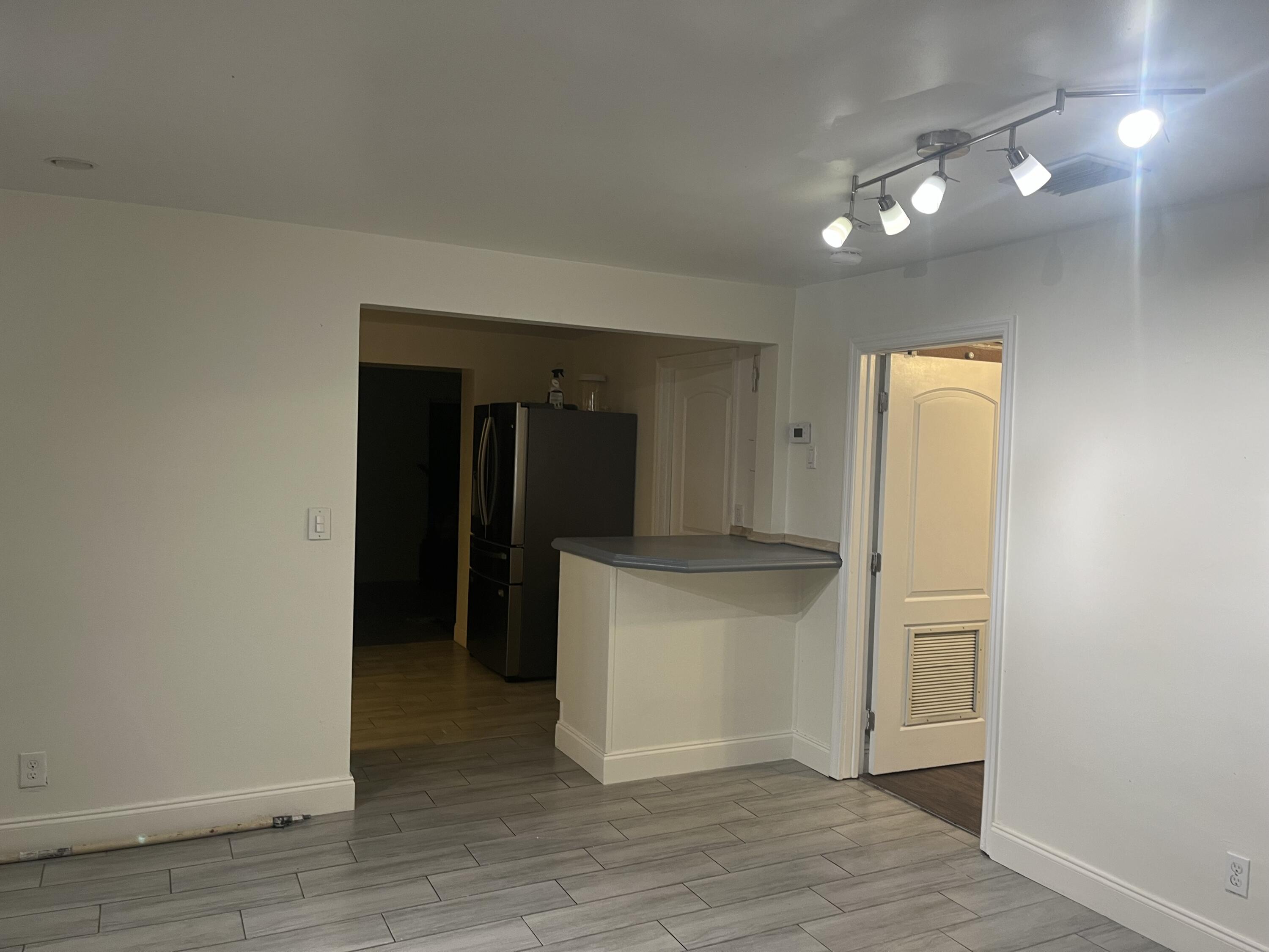 5714 Greene Street Hollywood, FL 33021 - Photo 9 of 17 IMG_2643
