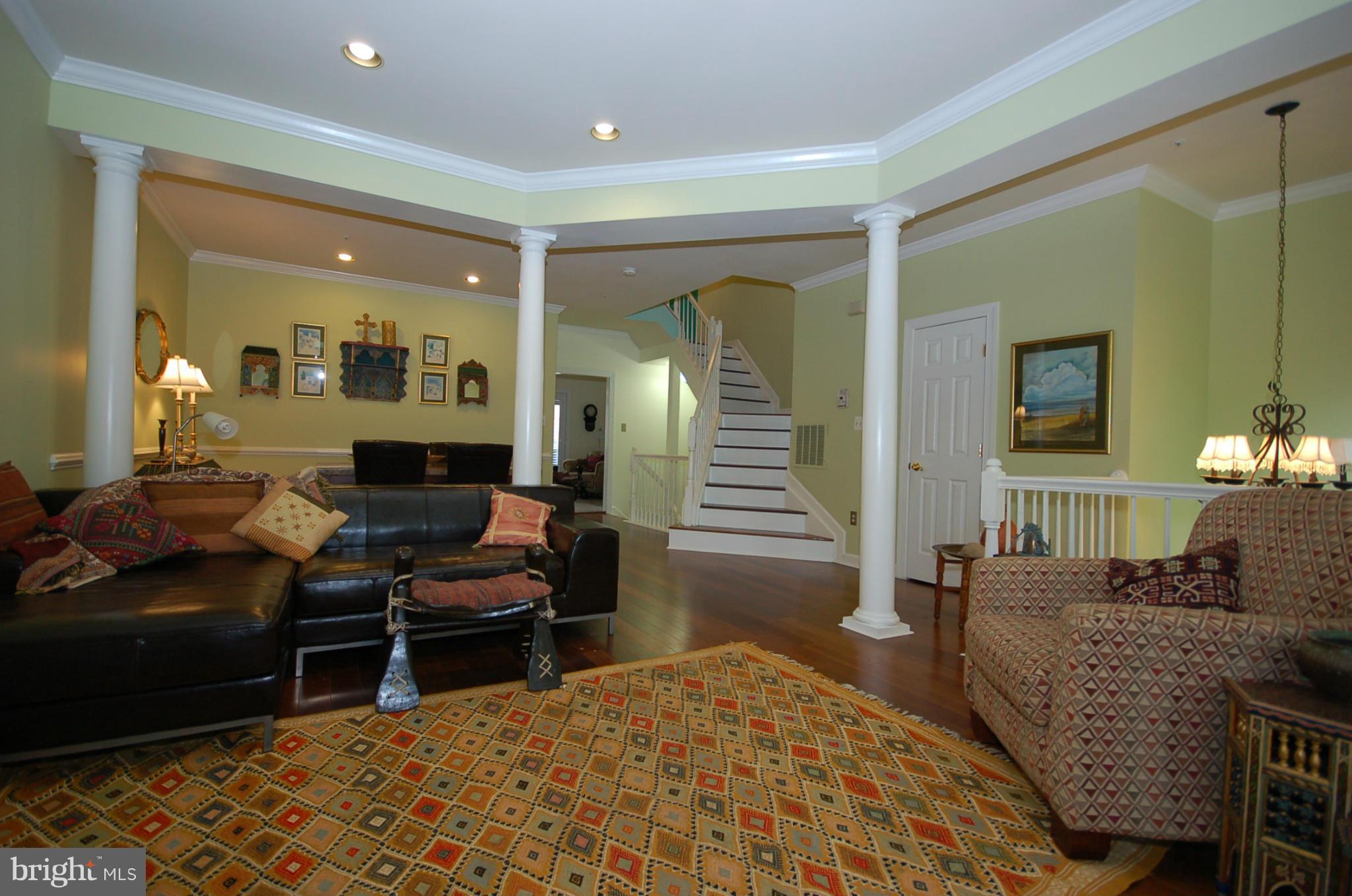 2103 Chippewa Place Silver Spring, MD 20906 - Photo 11 of 30 Family Room