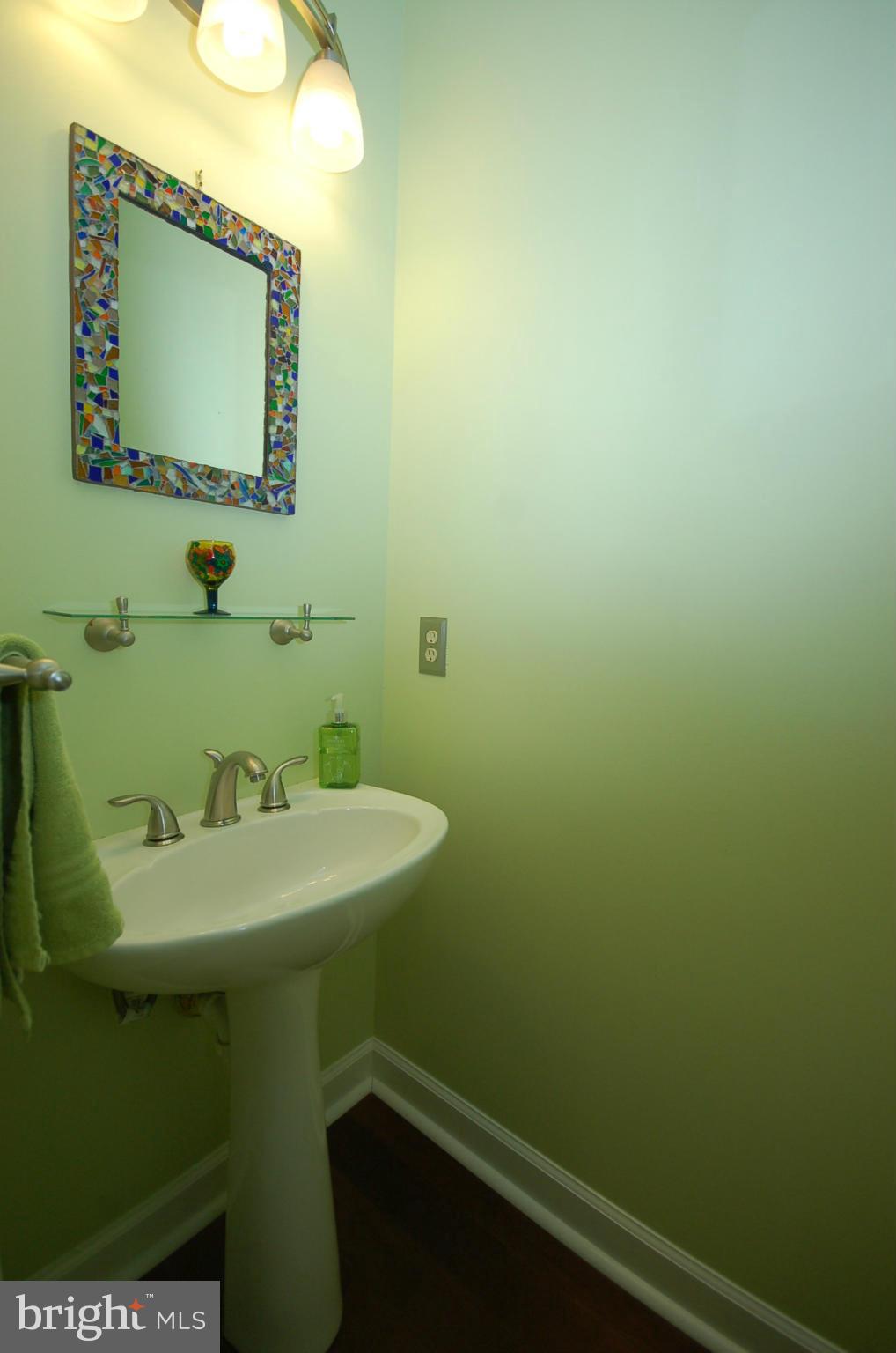 2103 Chippewa Place Silver Spring, MD 20906 - Photo 12 of 30 Main Lvl Half Bath