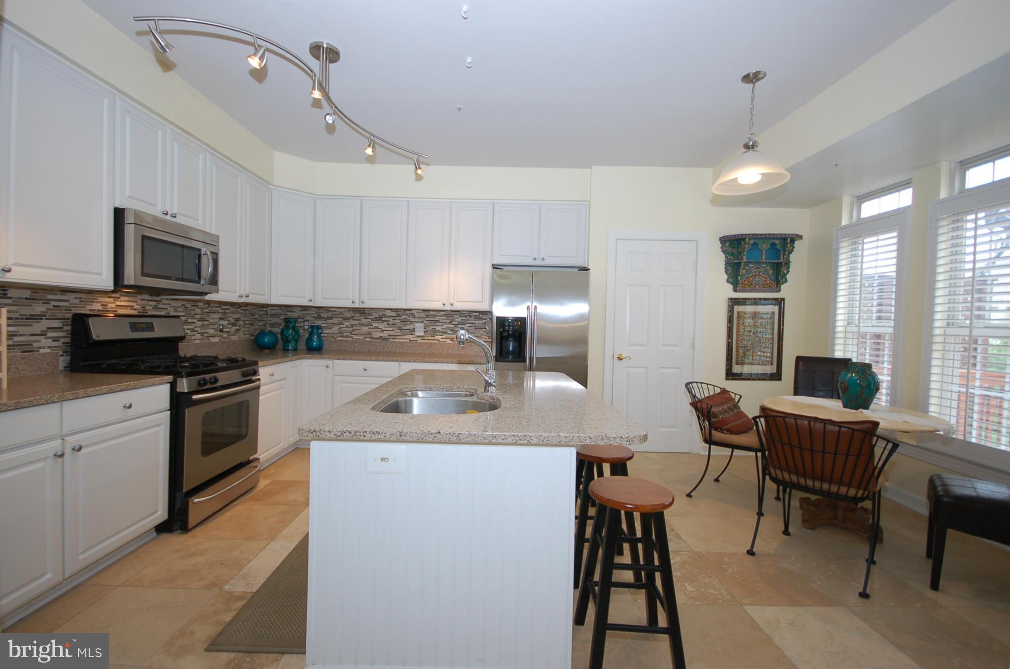2103 Chippewa Place Silver Spring, MD 20906 - Photo 5 of 30 Kitchen