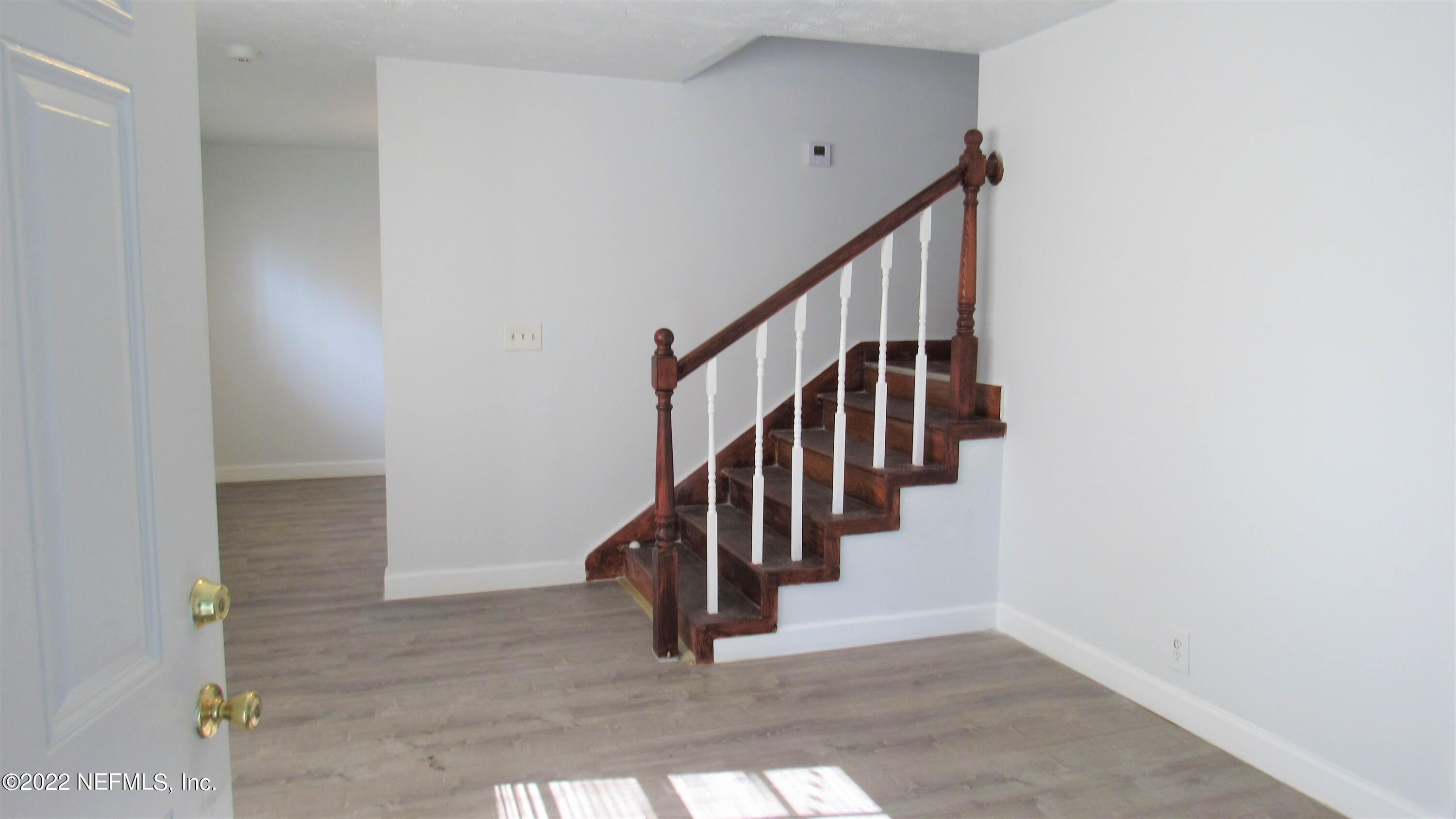 313 Arlington Road North Jacksonville, FL 32211 - Photo 3 of 11 Foyer