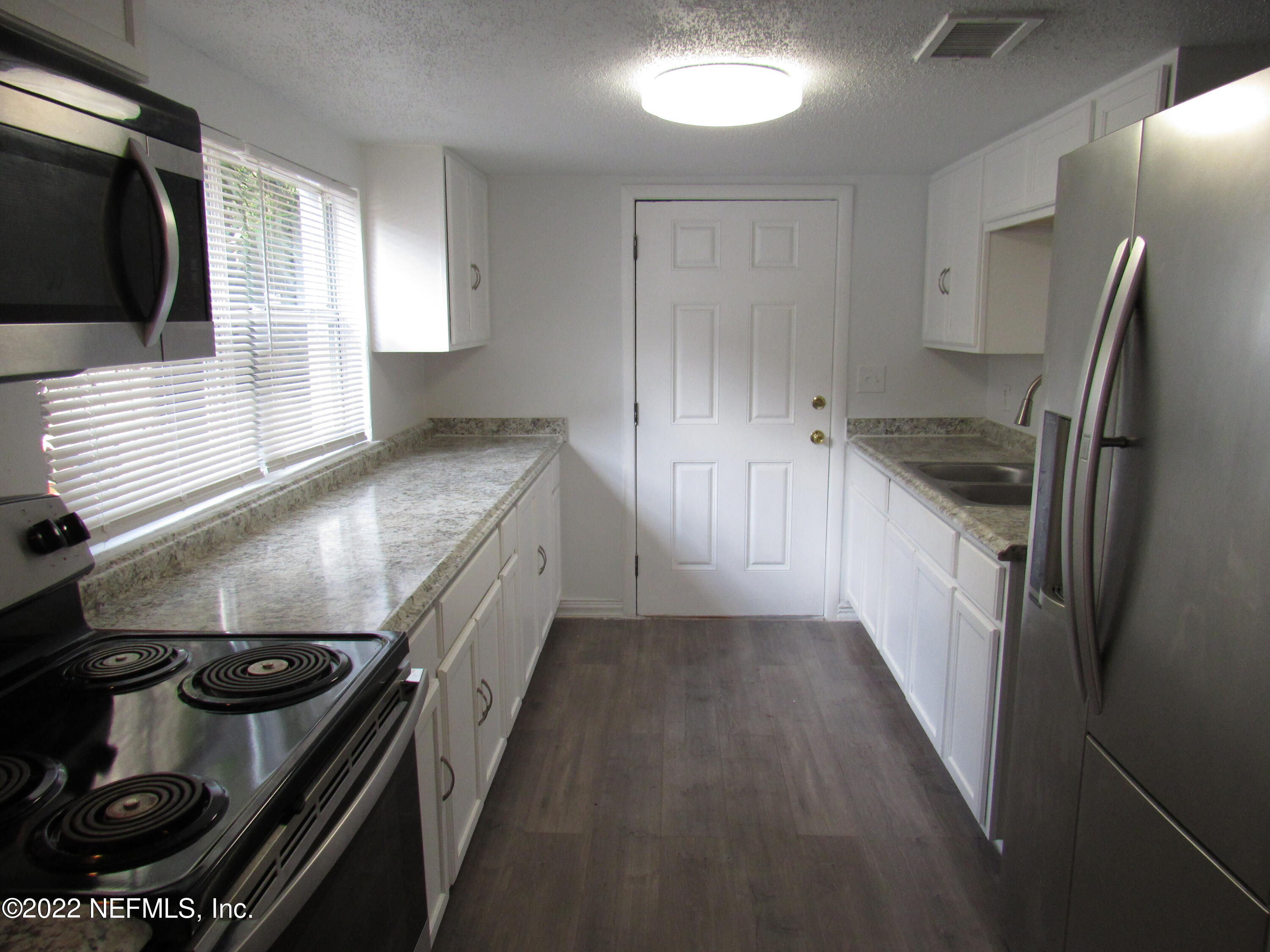 313 Arlington Road North Jacksonville, FL 32211 - Photo 5 of 11 Kitchen