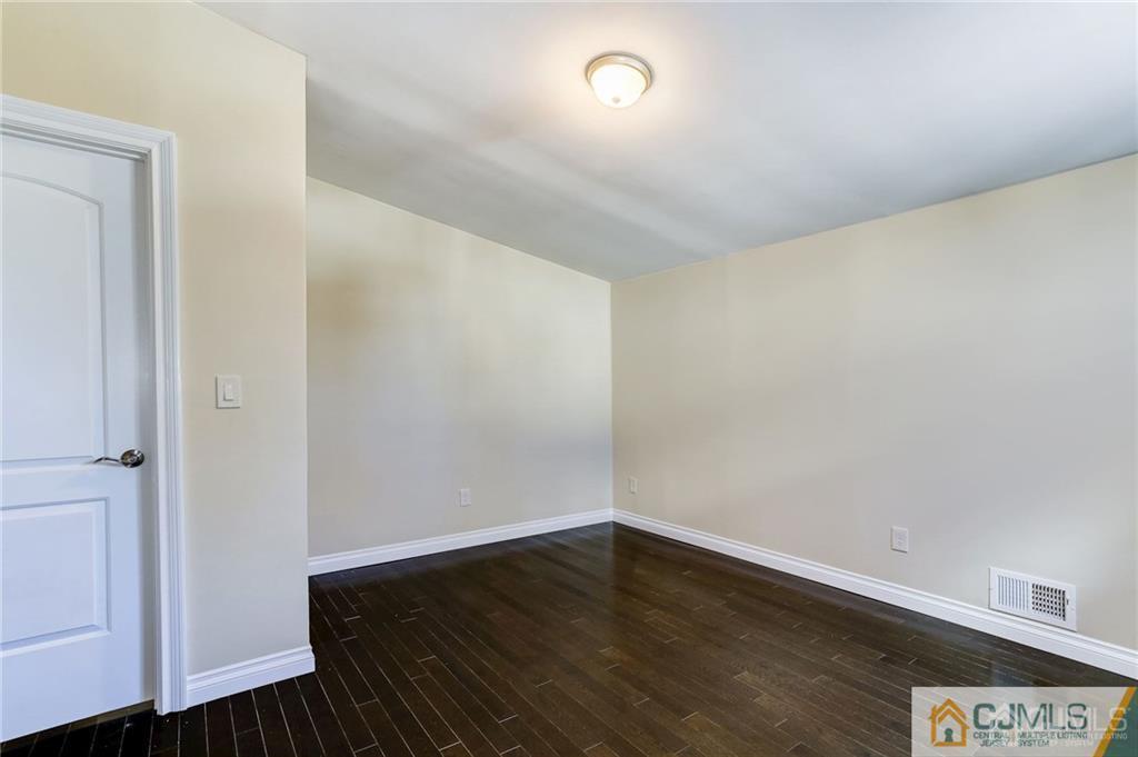 12 Exeter Street Old Bridge, NJ 08857 - Photo 16 of 25 Gallery Image 16