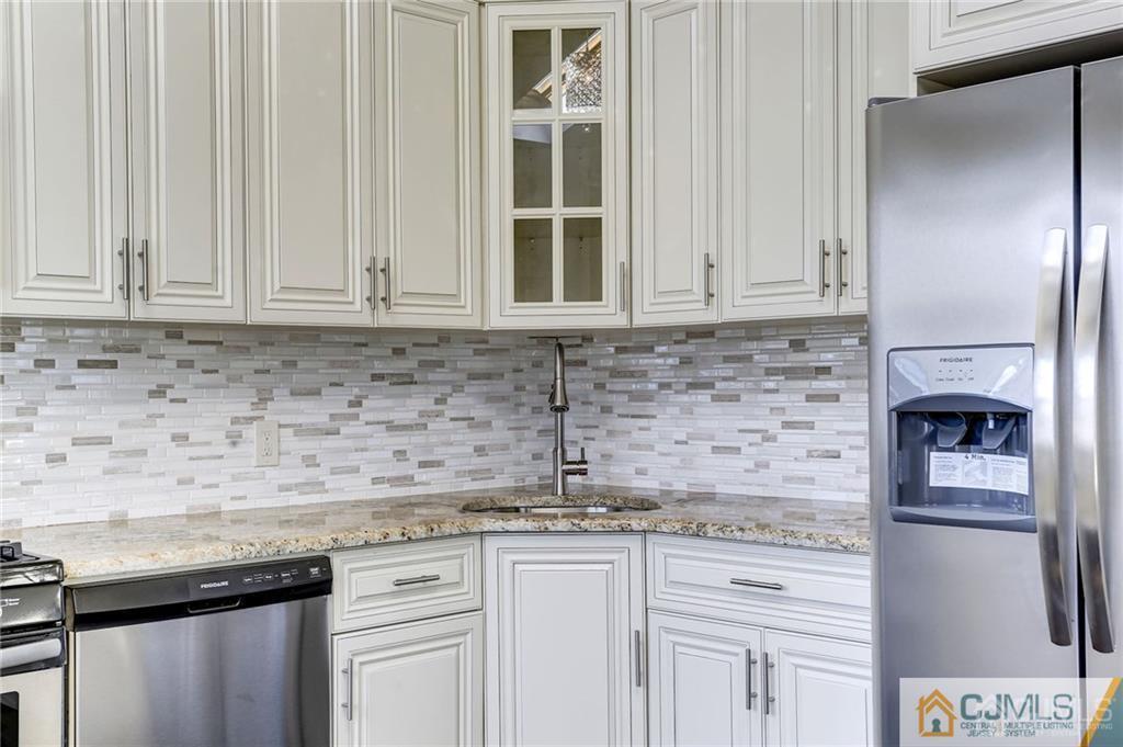 12 Exeter Street Old Bridge, NJ 08857 - Photo 8 of 25 Gallery Image 8