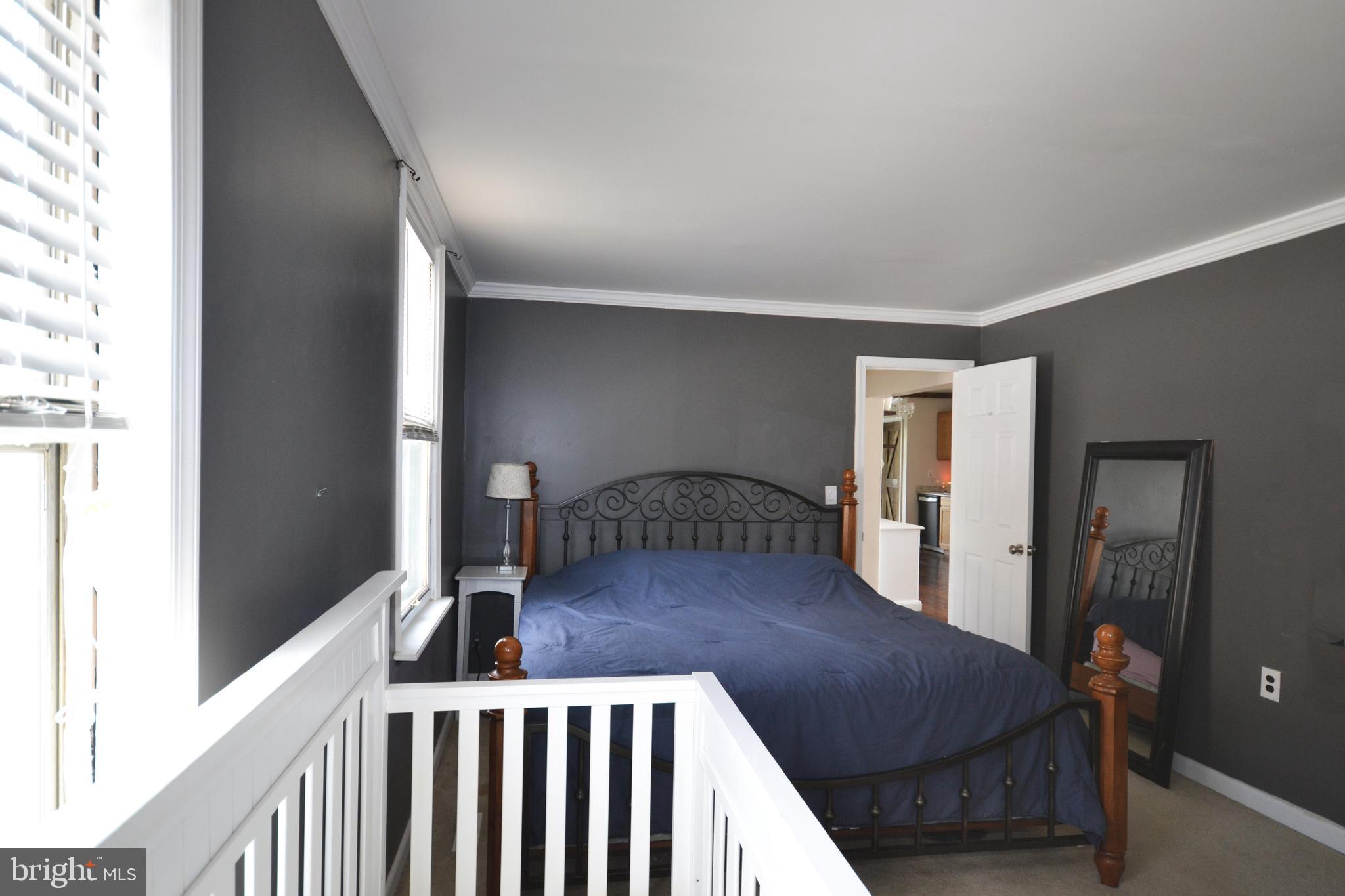 4109 Oak Road Baltimore, MD 21227 - Photo 14 of 21
