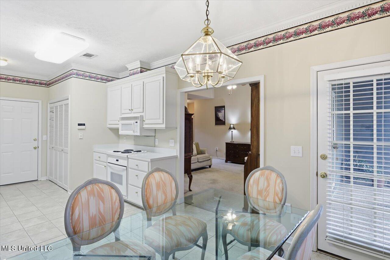 123 Chestnut Drive Brandon, MS 39047 - Photo 14 of 26 14-123 Chestnut Dr _ Home Tours MS