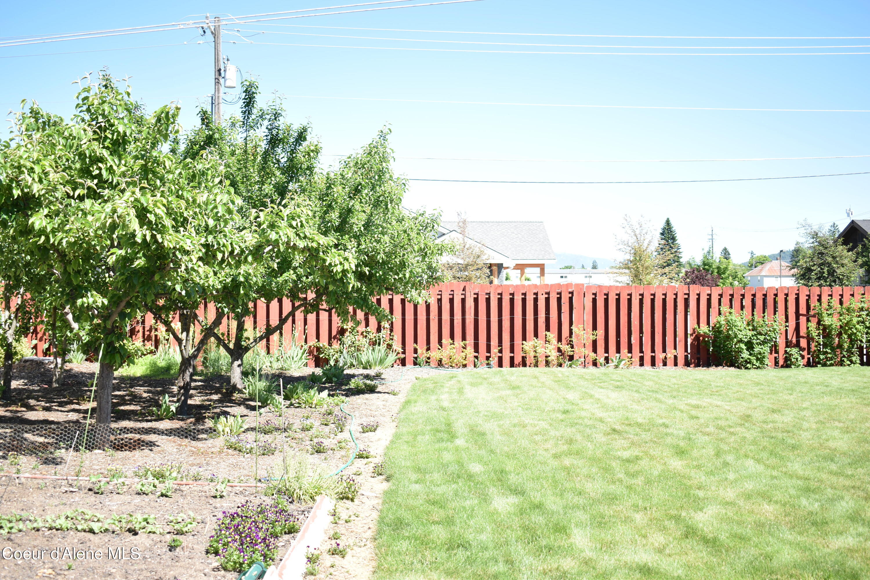 Walnut Street Sandpoint, ID 83864 - Photo 4 of 14 DSC_0044