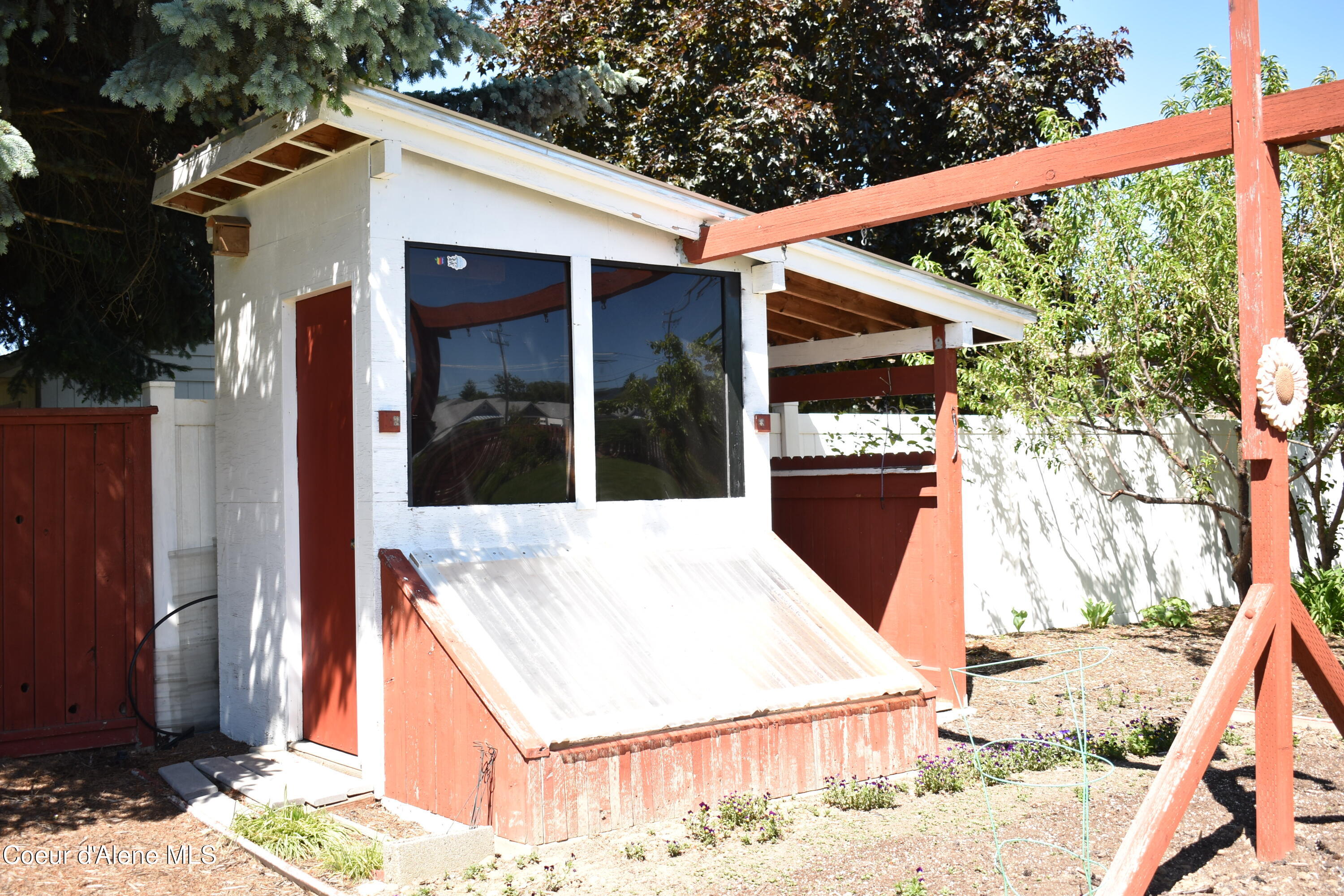 Walnut Street Sandpoint, ID 83864 - Photo 6 of 14 DSC_0046
