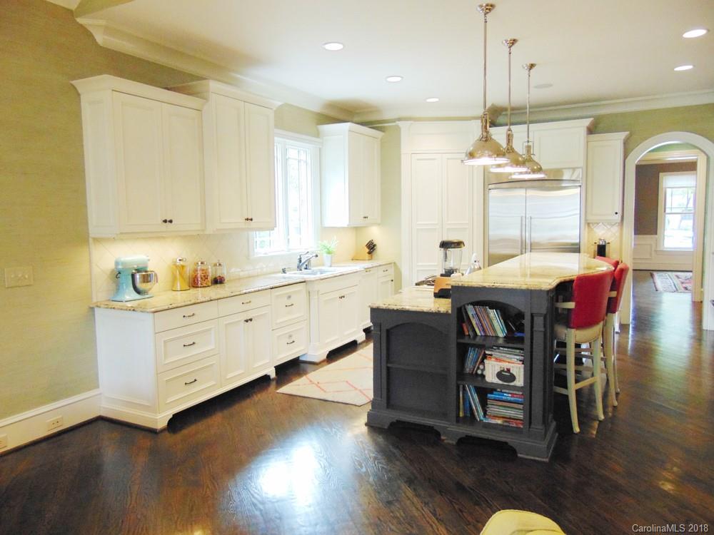 1130 Andover Road Charlotte, NC 28211 - Photo 11 of 36