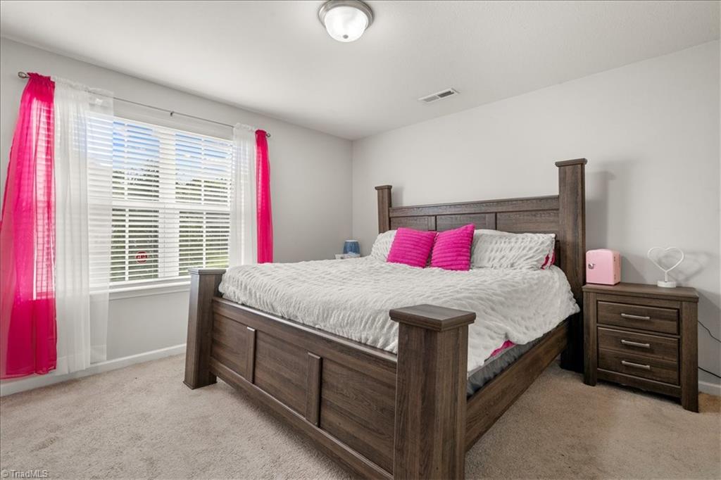 4105 Davis Ridge Court Greensboro, NC 27405 - Photo 6 of 8