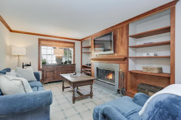 $13,000 | 42 Old Mill Road, Greenwich, CT 06831