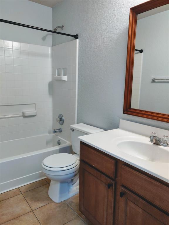 4428 Bent Path Round Rock, TX 78665 - Photo 10 of 17 a bathroom with a sink toilet and shower