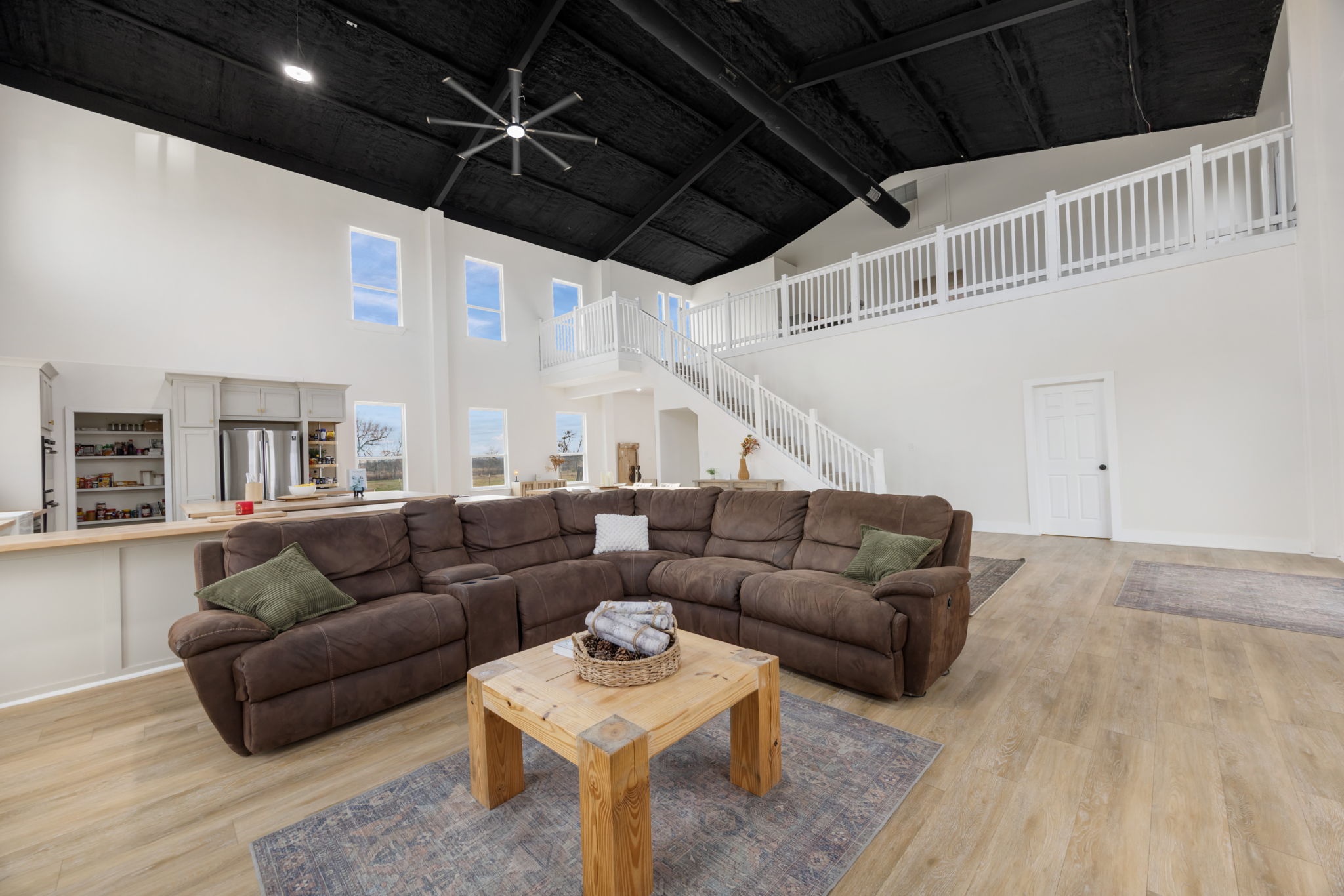 735 County Road 304 East Jarrell, TX 76537 - Photo 12 of 40