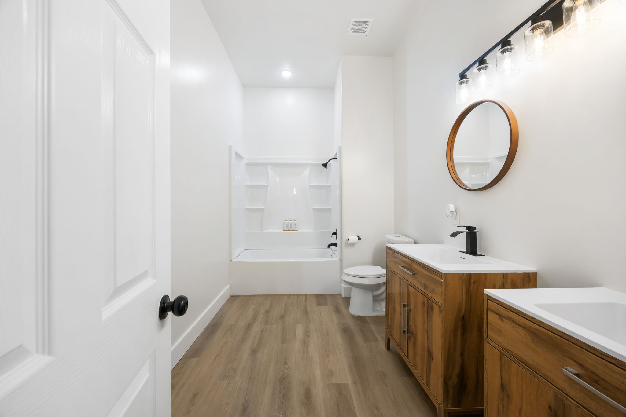 735 County Road 304 East Jarrell, TX 76537 - Photo 19 of 40