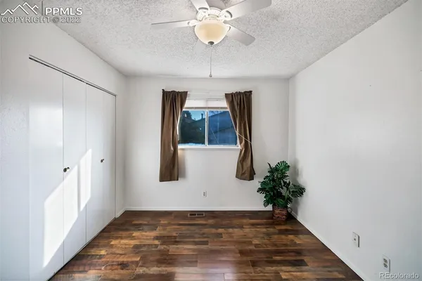 $1,550 | 49 Douglas Lane, Unit 49, Pueblo, CO 81001