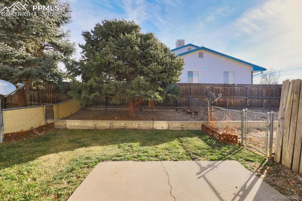 $1,550 | 49 Douglas Lane, Unit 49, Pueblo, CO 81001