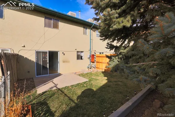 $1,550 | 49 Douglas Lane, Unit 49, Pueblo, CO 81001