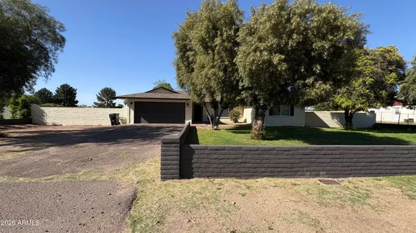 $4,999 | 4422 West Greenway Road, Glendale, AZ 85306
