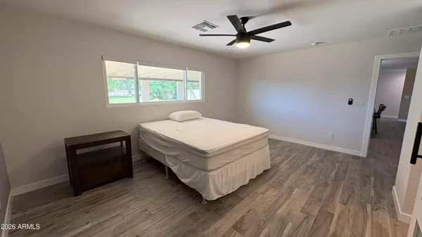 $4,999 | 4422 West Greenway Road, Glendale, AZ 85306