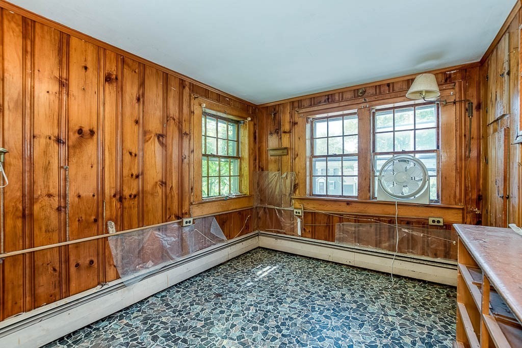 33 Morey Road Boston, MA 02132 - Photo 12 of 33