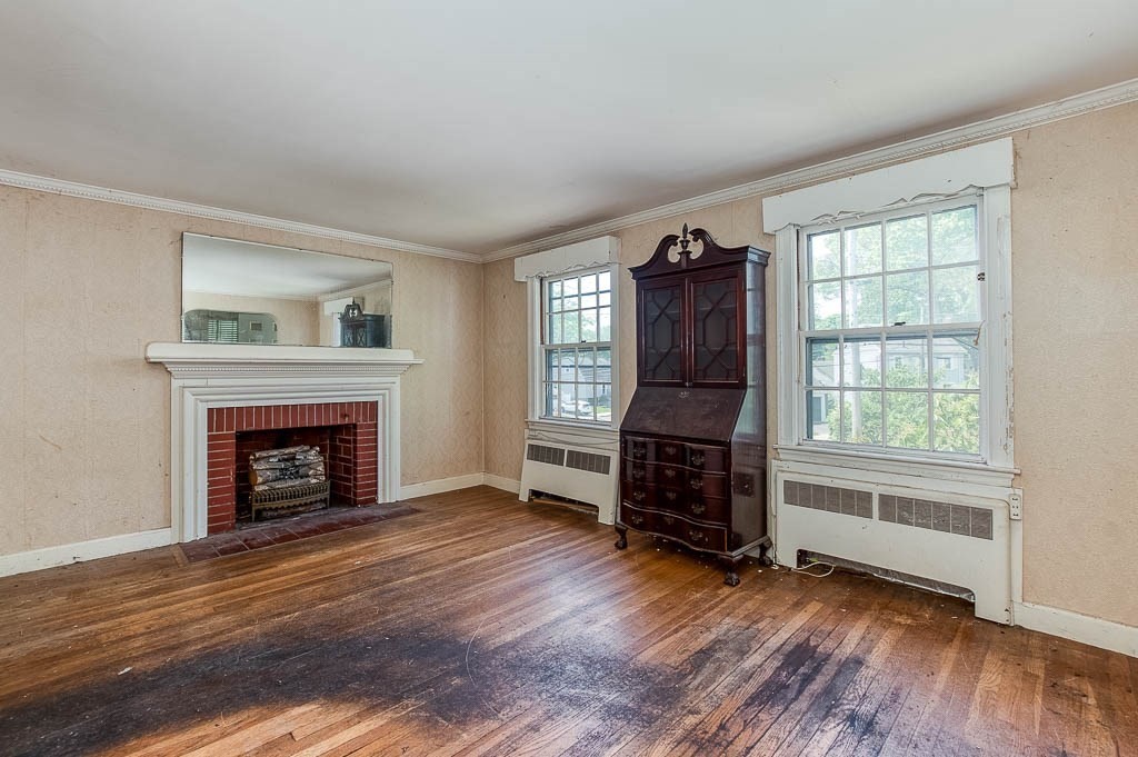 33 Morey Road Boston, MA 02132 - Photo 6 of 33