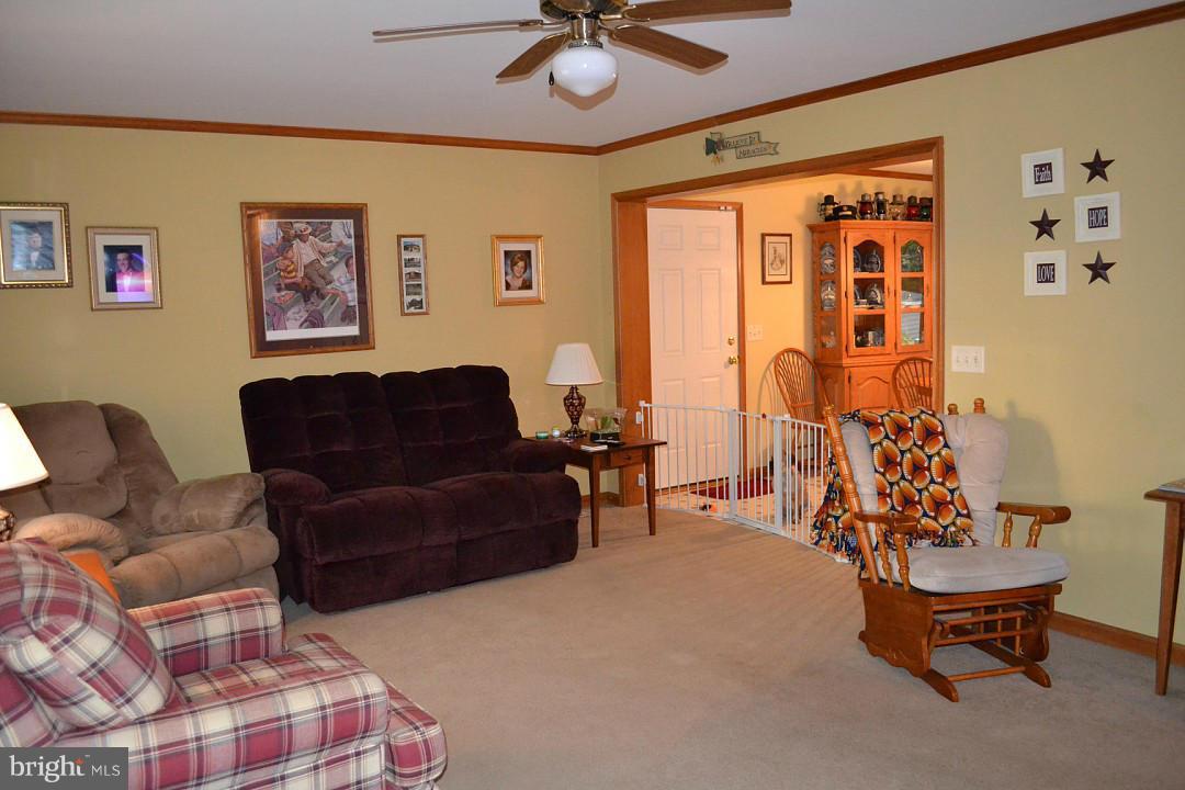 24554 Goldsboro Road Henderson, MD 21640 - Photo 3 of 12 Kitchen