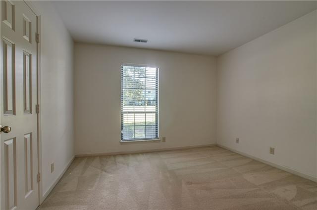 956 General George Patton Road Nashville, TN 37221 - Photo 11 of 16 LARGE ADDITIONAL BEDROOM WITH TONS OF NATURAL LIGHT