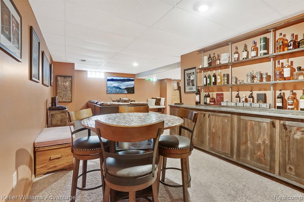 3649 Loon Lake Road Wixom, MI 48393 - Photo 13 of 19