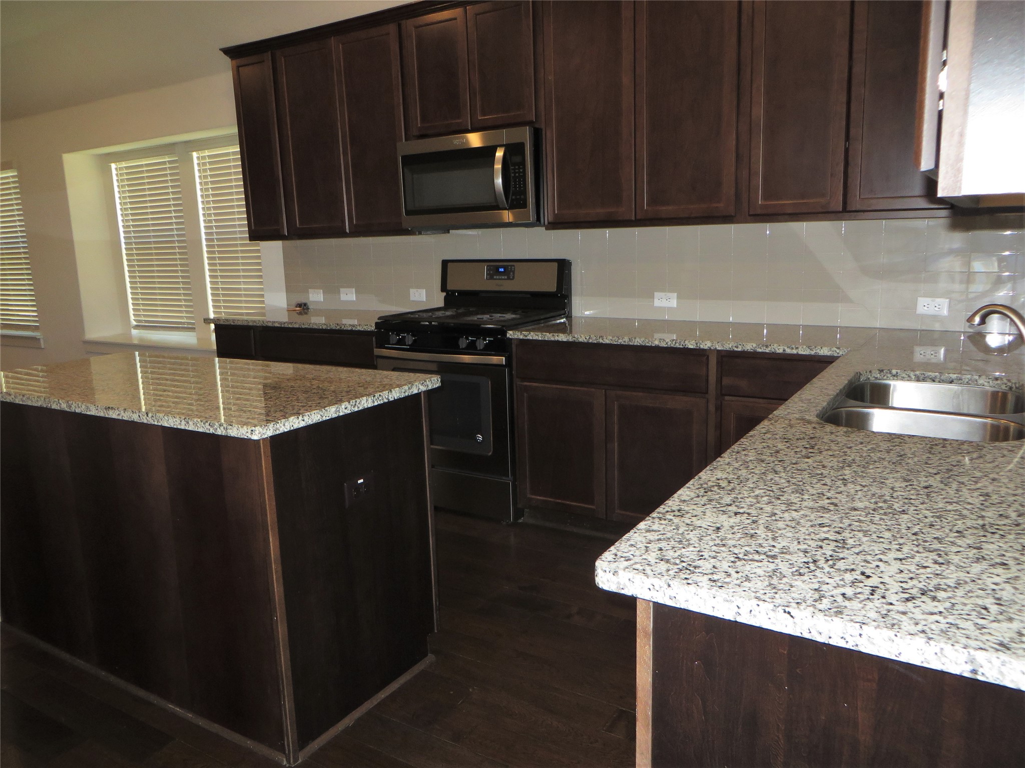 217 Gidran Trail Georgetown, TX 78626 - Photo 11 of 24