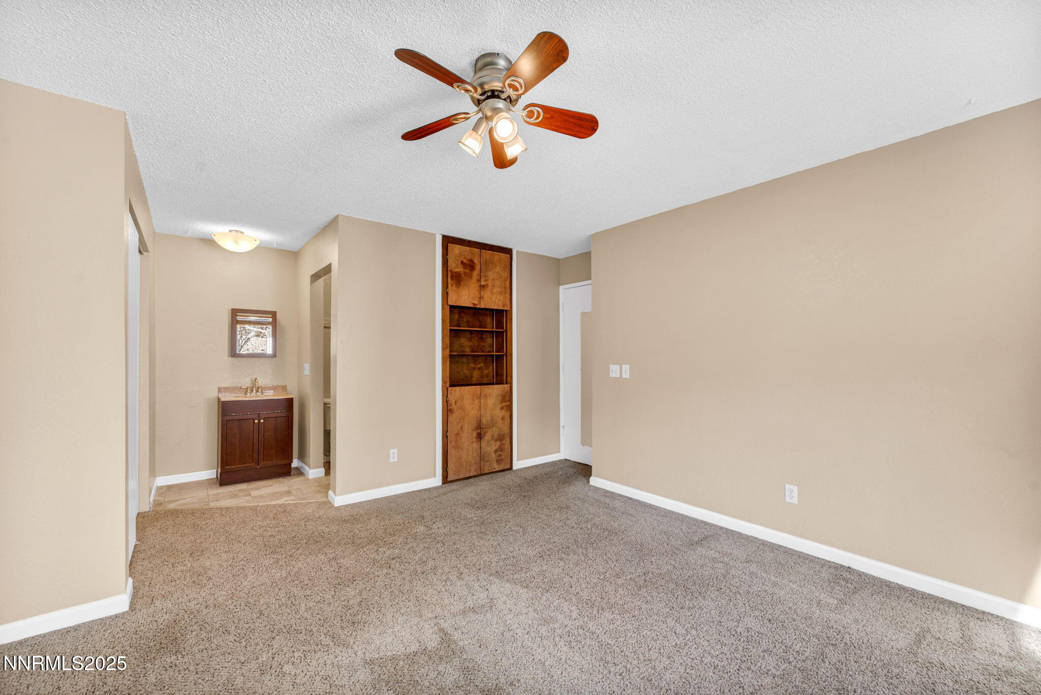 7385 Pembroke Drive Reno, NV 89502 - Photo 16 of 33 119-web-or-mls-7385-pembroke-dr