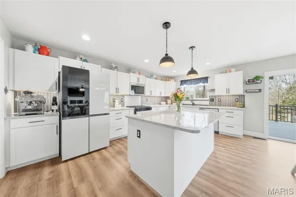 $628,500 | 4825 Sierra View Place, Imperial, MO 63052