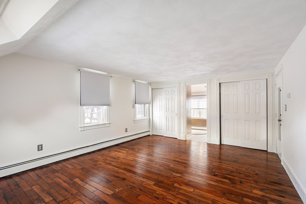 12 Campmeeting Road Topsfield, MA 01983 - Photo 18 of 38