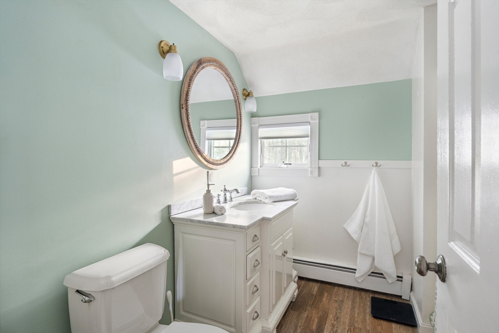 12 Campmeeting Road Topsfield, MA 01983 - Photo 21 of 38