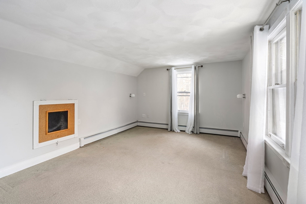 12 Campmeeting Road Topsfield, MA 01983 - Photo 22 of 38