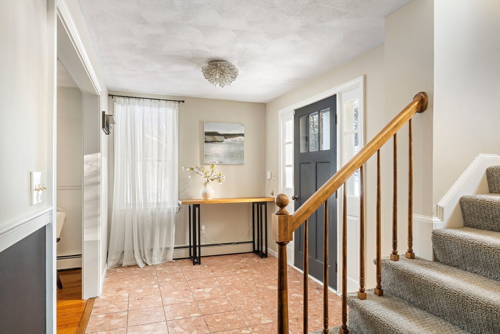 12 Campmeeting Road Topsfield, MA 01983 - Photo 3 of 38