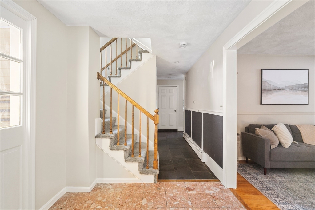 12 Campmeeting Road Topsfield, MA 01983 - Photo 4 of 38