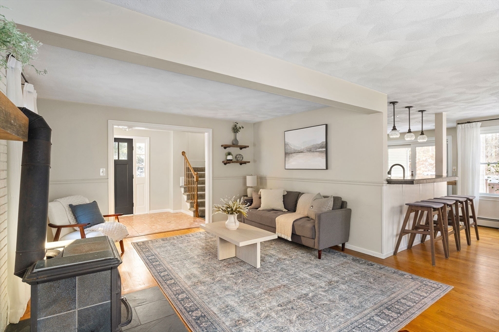 12 Campmeeting Road Topsfield, MA 01983 - Photo 7 of 38