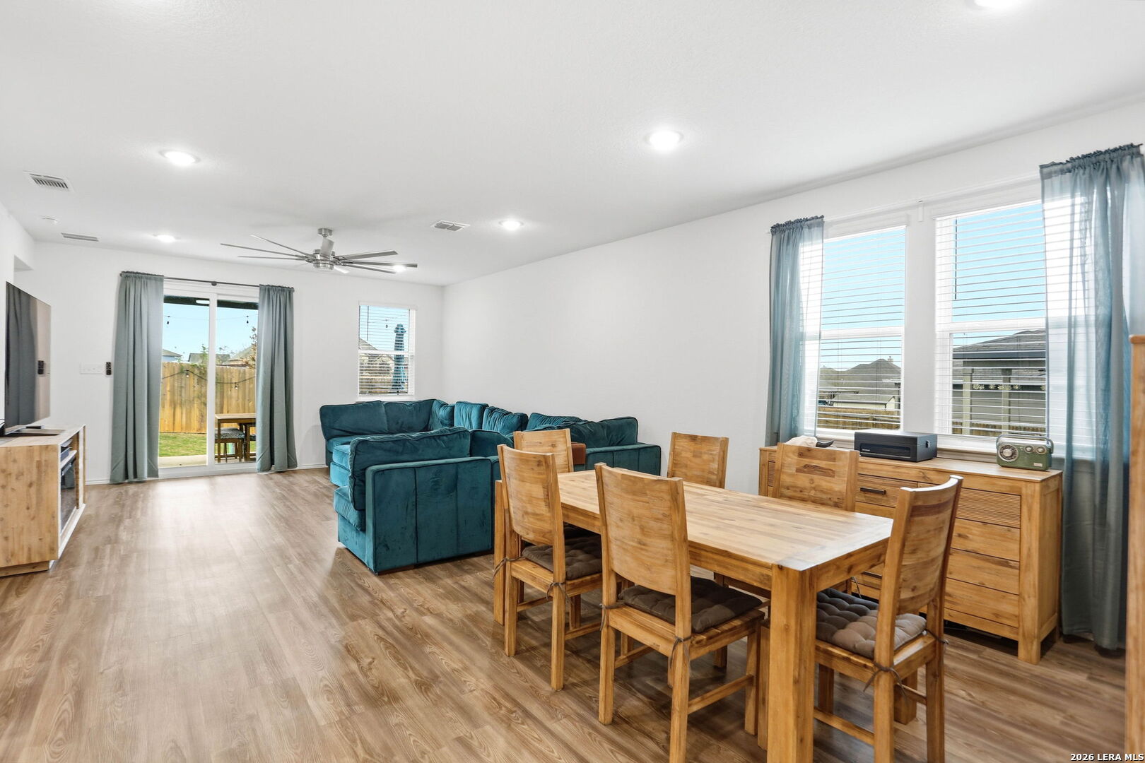 13250 Hagerd Loop St. Hedwig, TX 78152 - Photo 10 of 31