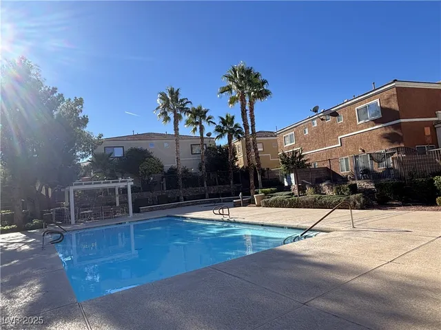 $1,750 | 9303 Gilcrease Avenue, Unit 1048, Las Vegas, NV 89149